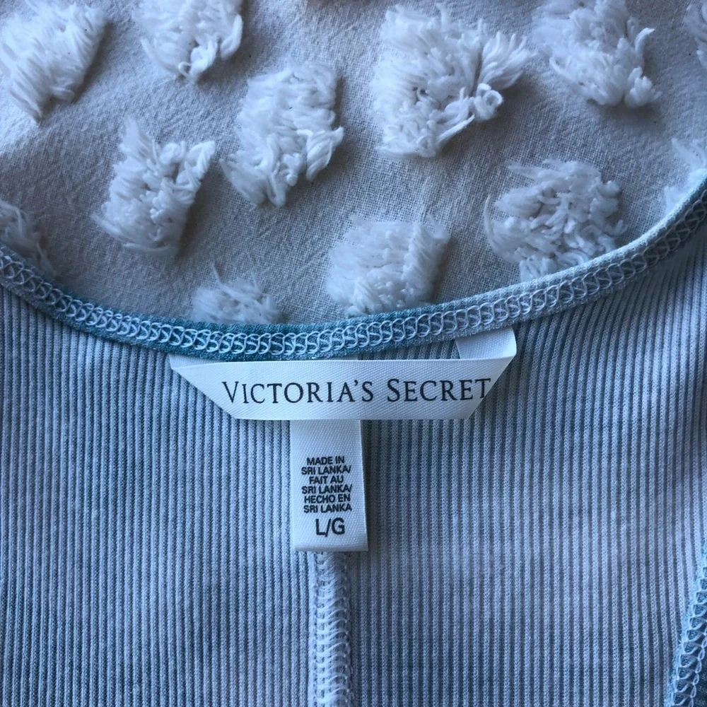 Victoria’s Secret tie dye tank. L - Picture 5 of 5